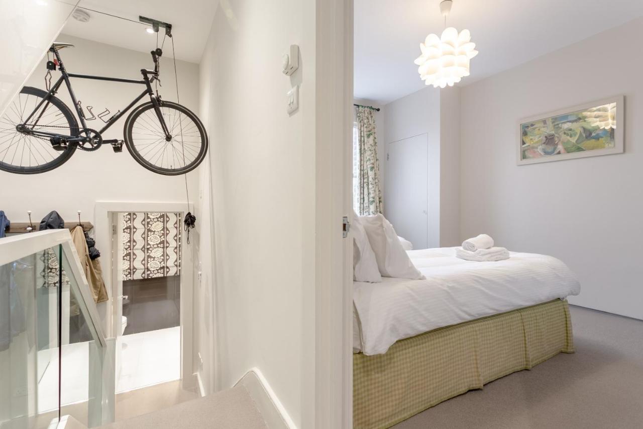 2 Bedroom Apartment Hammersmith Grove Sleeps 4 London Exterior photo